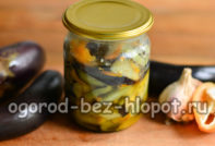 маринованные баклажаны с морковью и чесноком