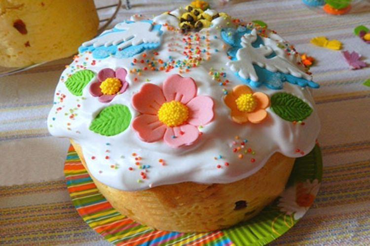 Пасхальный кулич на сметане
